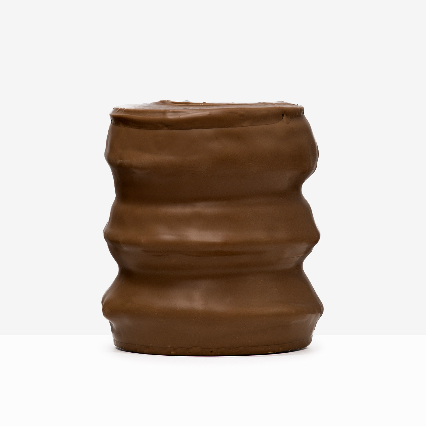 Handgefertigter Baumkuchen mit Vollmilchschokolade und drei Ringen | GROCH & ERBEN